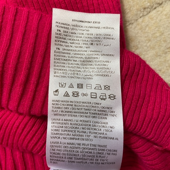 Guess Silk Blend Short Sleeve Shirt - Picture 5 of 5